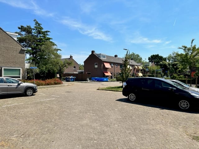 Foto 5 van Dr. Peter van Anrooijstraat 25-AG6