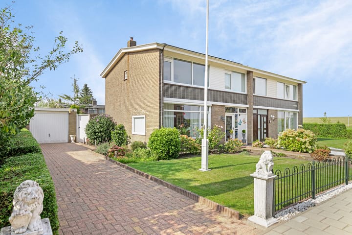 Foto 9 van Neptunusstraat 3