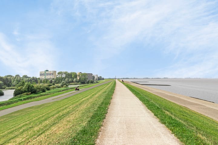 Foto 24 van Neptunusstraat 3