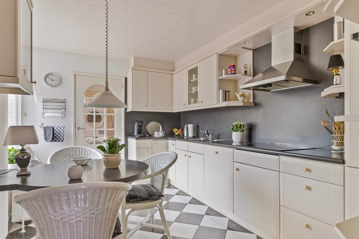 Foto 32 van Neptunusstraat 3