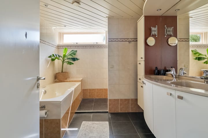 Foto 34 van Rietbergstraat 1