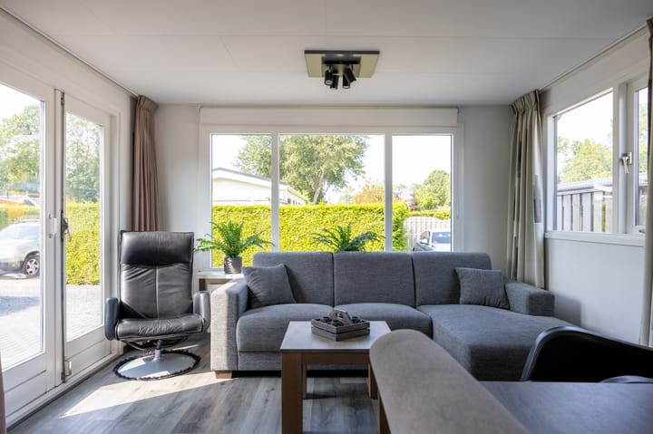 Foto 8 van Vogels' tún 125