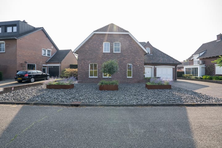 Foto 47 van Emmastraat 5
