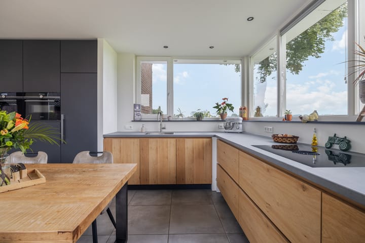 Foto 12 van Leendestraat 36