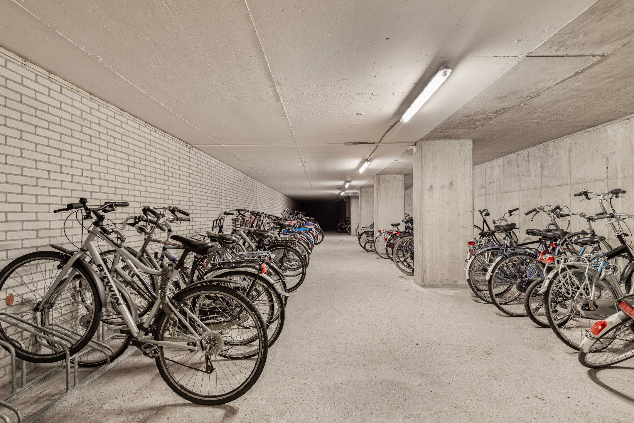 Foto 21 van Markendaalseweg 104