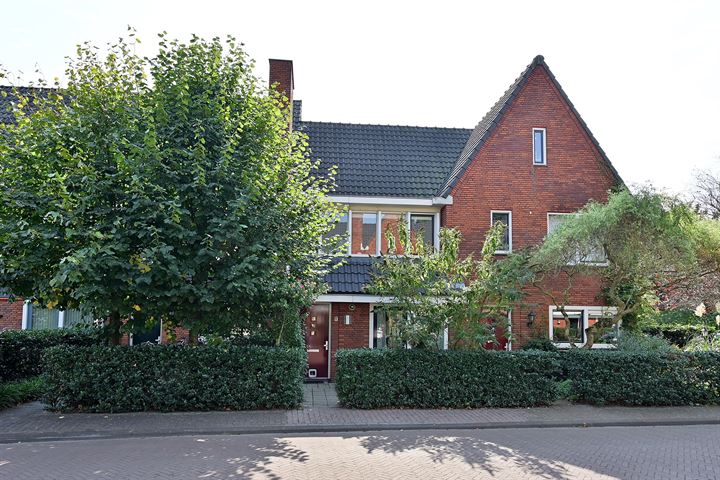 View photo 1 of De Bazelweg 21