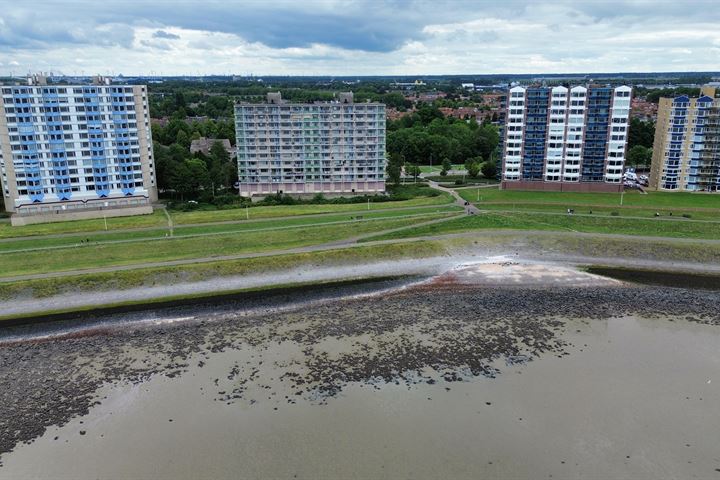 Bekijk foto 1 van Churchilllaan 230