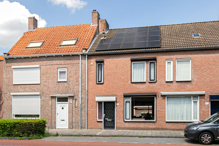 Bekijk foto 38 van Oerlesestraat 143