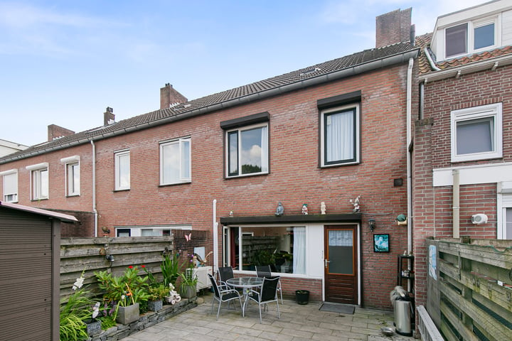 Bekijk foto 30 van Oerlesestraat 143