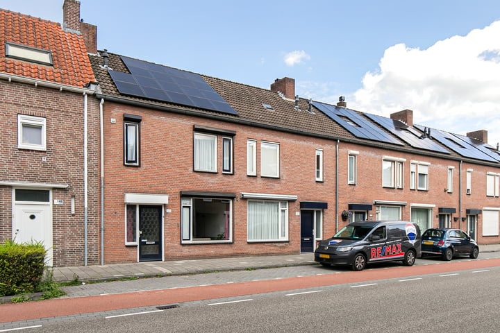 Bekijk foto 36 van Oerlesestraat 143