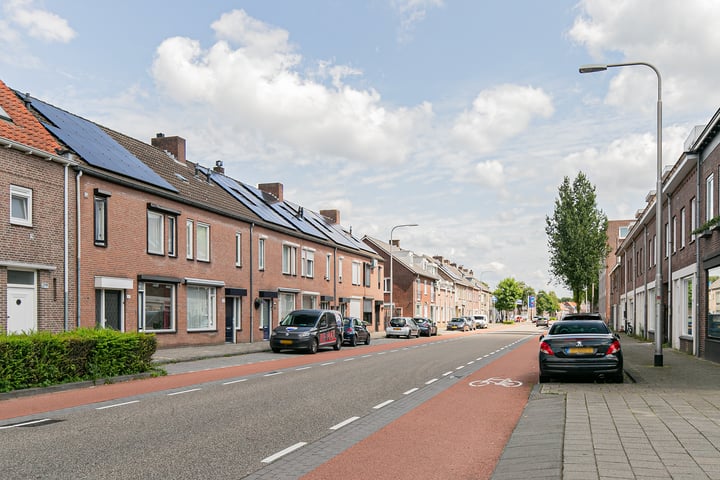 Bekijk foto 37 van Oerlesestraat 143