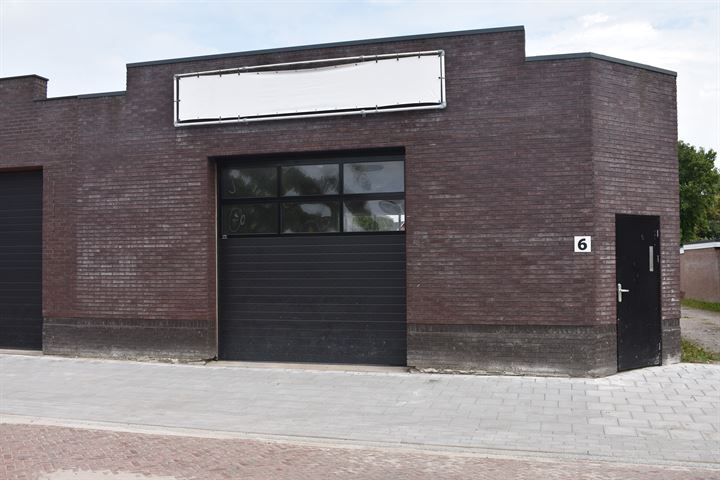 Fuchsiastraat 6, Enschede