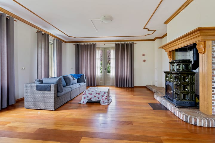 Foto 12 van Hoofdweg 61