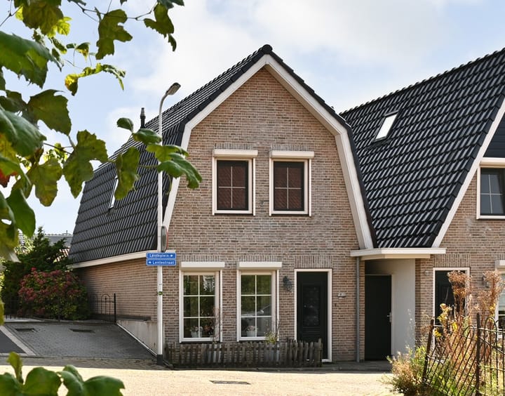 Foto 3 van Lenteplein 3