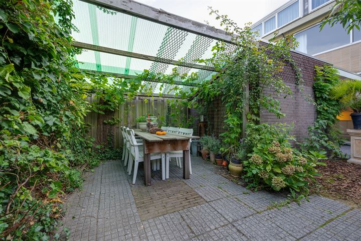 Bekijk foto 4 van Meeuwstraat 9