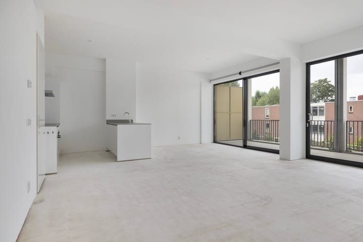 Foto 14 van Van Godewijckstraat 15-H