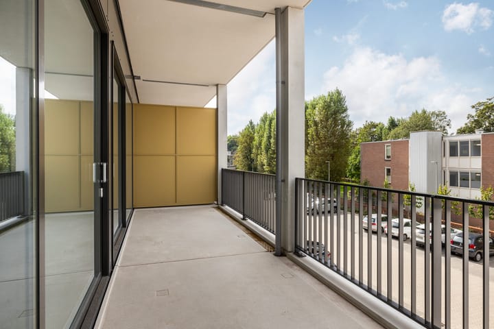 Foto 21 van Van Godewijckstraat 15-H