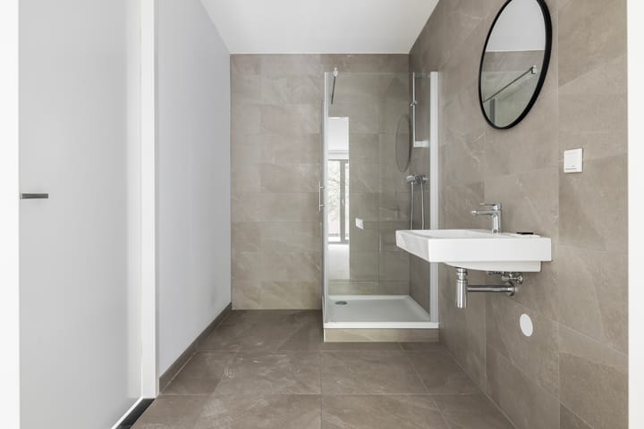 Foto 27 van Van Godewijckstraat 15-H