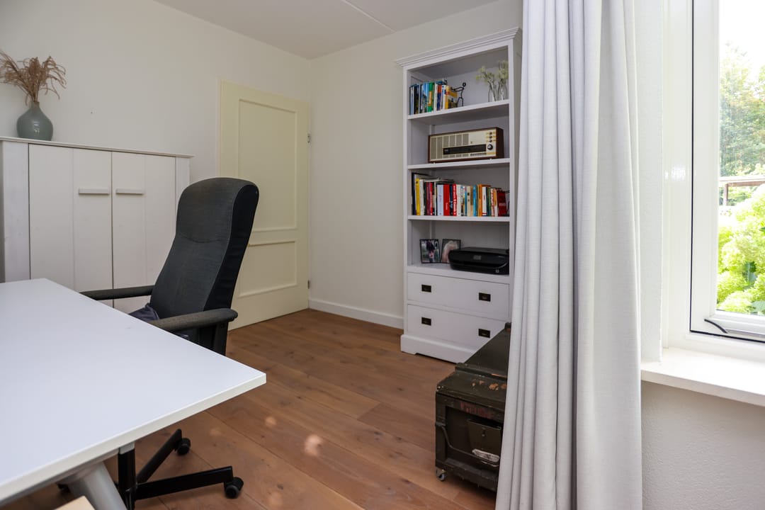 Foto 8 van Molenparkweg Oost 9