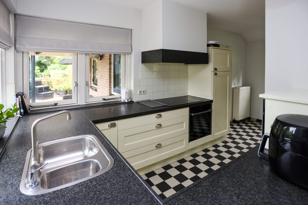 Foto 13 van Molenparkweg Oost 9