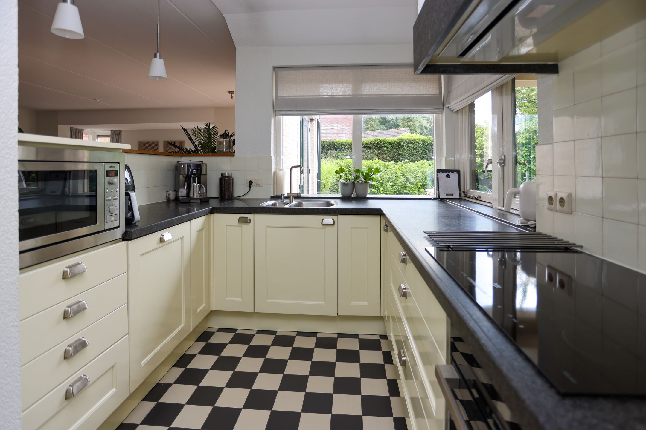 Foto 15 van Molenparkweg Oost 9