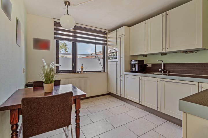 Foto 5 van Middenstip 16