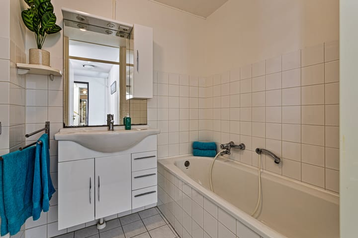 Foto 18 van Middenstip 16