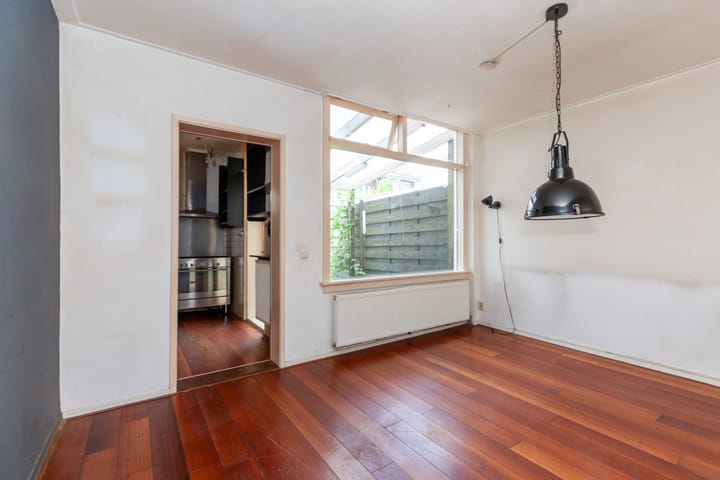 Foto 9 van Julianastraat 41