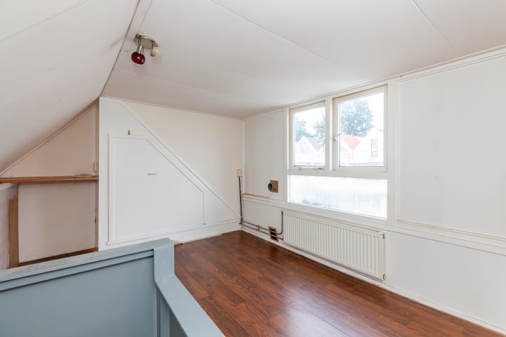 Foto 24 van Julianastraat 41