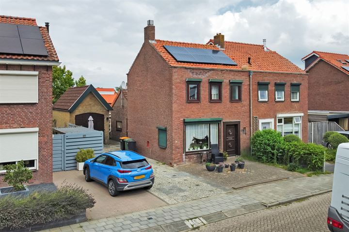 Bekijk foto 31 van Ooststraat 25