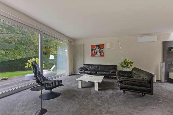 Photo 6 of van Middelhovenstraat 14-B