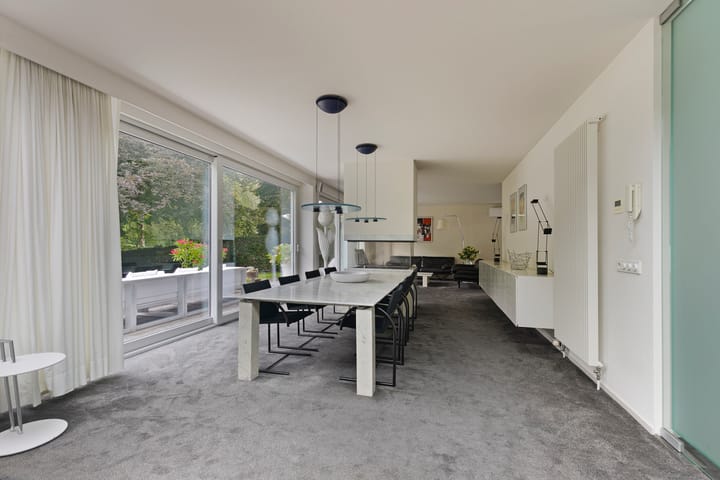 Photo 10 of van Middelhovenstraat 14-B