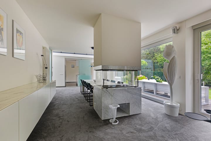 Photo 11 of van Middelhovenstraat 14-B