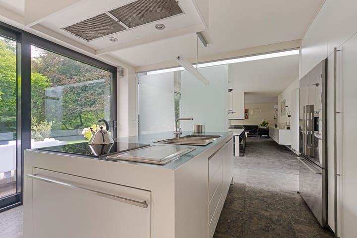 Photo 13 of van Middelhovenstraat 14-B