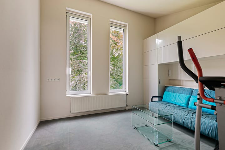 Photo 26 of van Middelhovenstraat 14-B