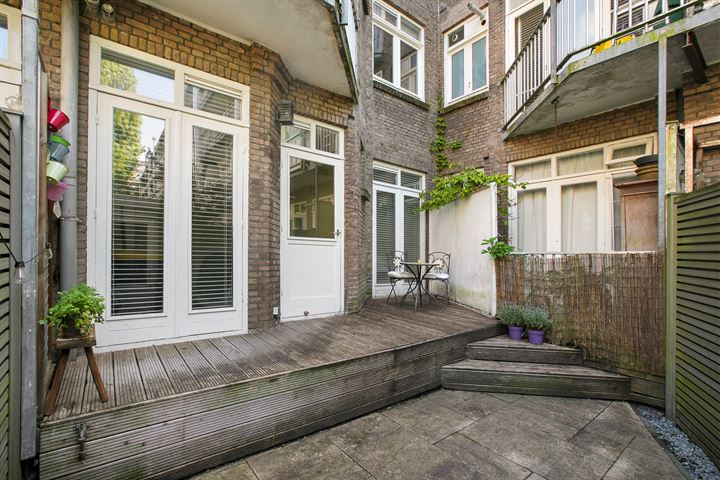 Bekijk foto 25 van Wijsmullerstraat 50-H