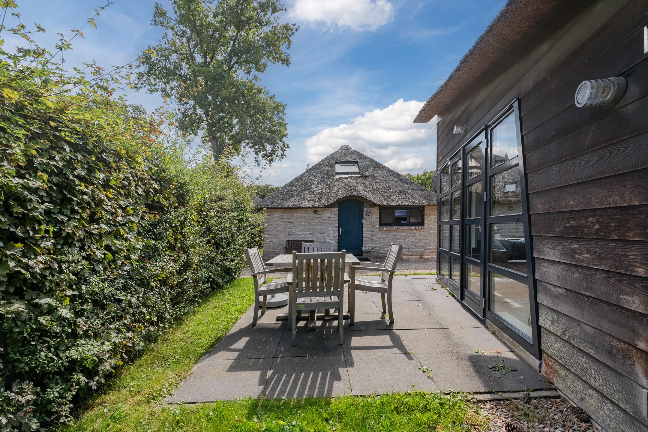 Foto 24 van Oorsprongweg 8-0013