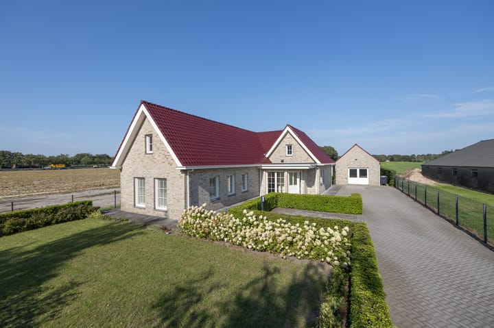 Photo 1 of Bremstraat 194