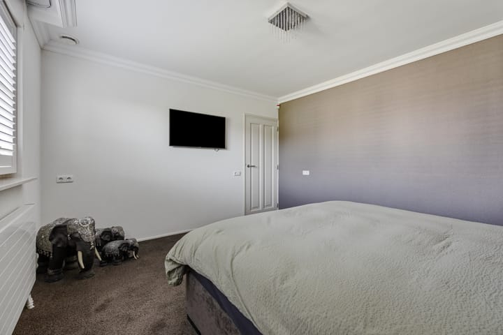 Photo 32 of Bremstraat 194