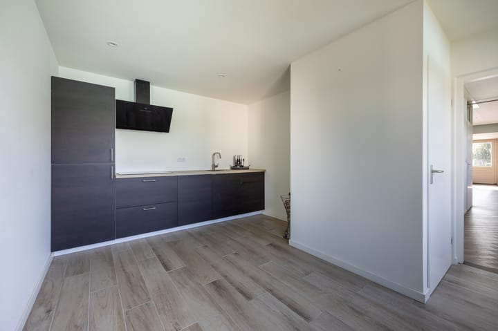 Photo 48 of Bremstraat 194