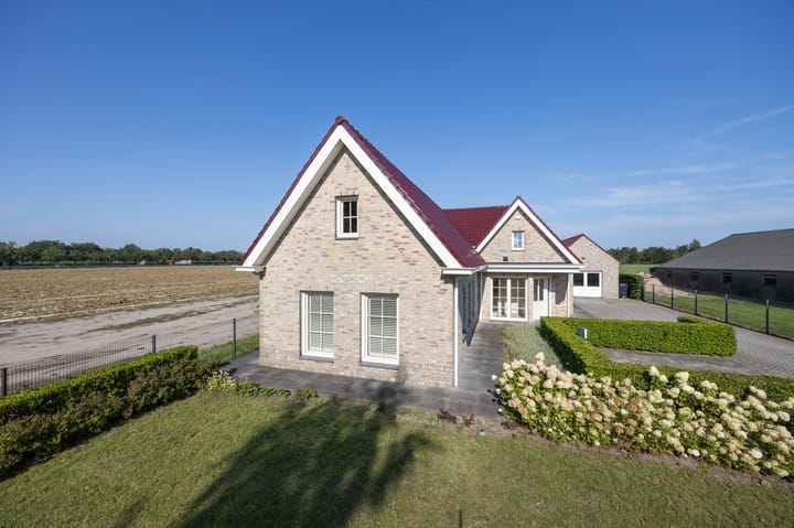 Photo 68 of Bremstraat 194