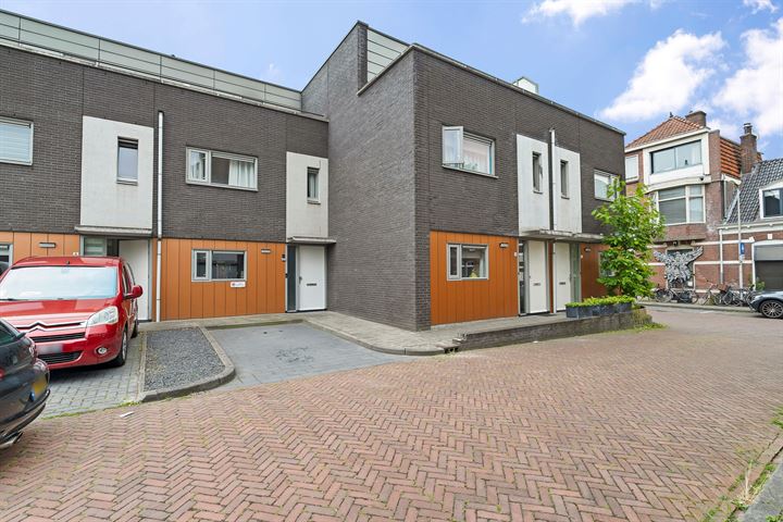 Bekijk foto 2 van Holtkampstraat 6