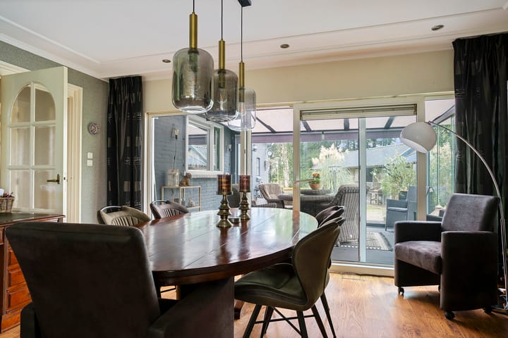 Foto 11 van Schoolstraat 15