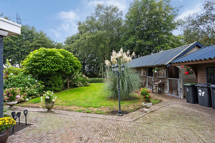 Foto 32 van Schoolstraat 15