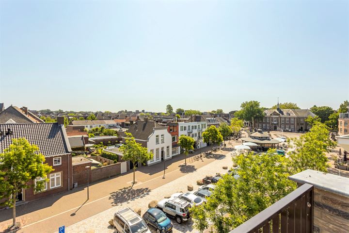 Bekijk foto 45 van Markt 17-A