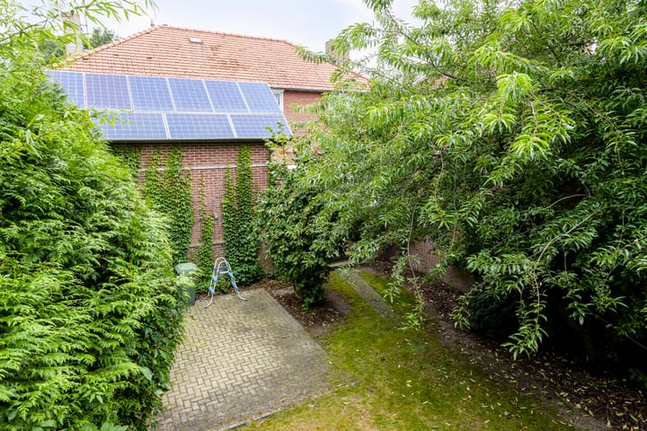 Foto 26 van Van Weedtstraat 7