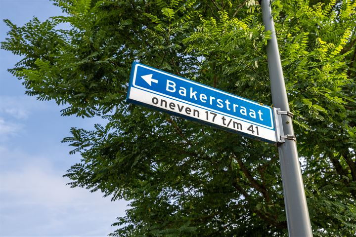 Bekijk foto 43 van Bakerstraat 19