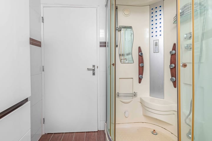 Photo 21 of Bandoengstraat 54