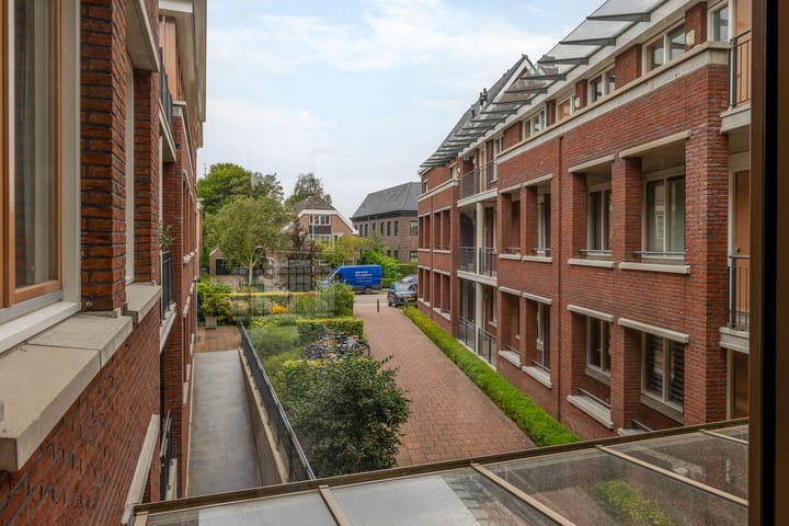 Photo 9 of Rotterdamseweg 79-E