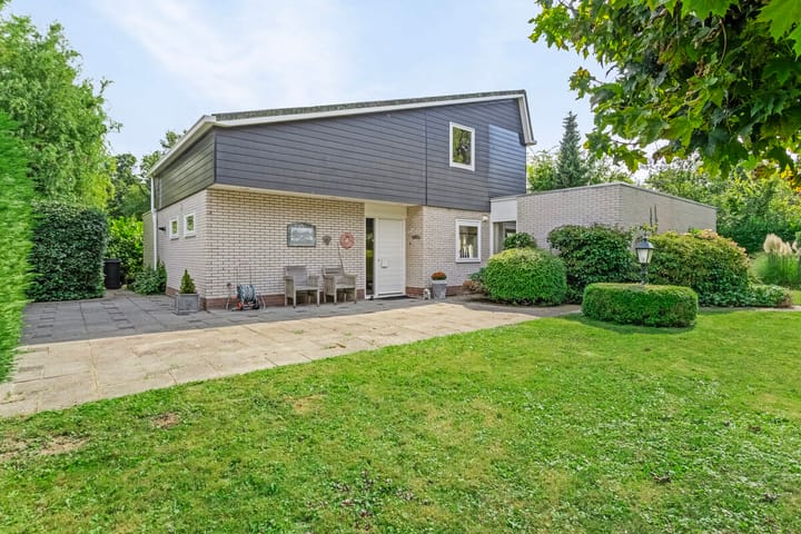 Foto 2 van Kastanjelaan 6